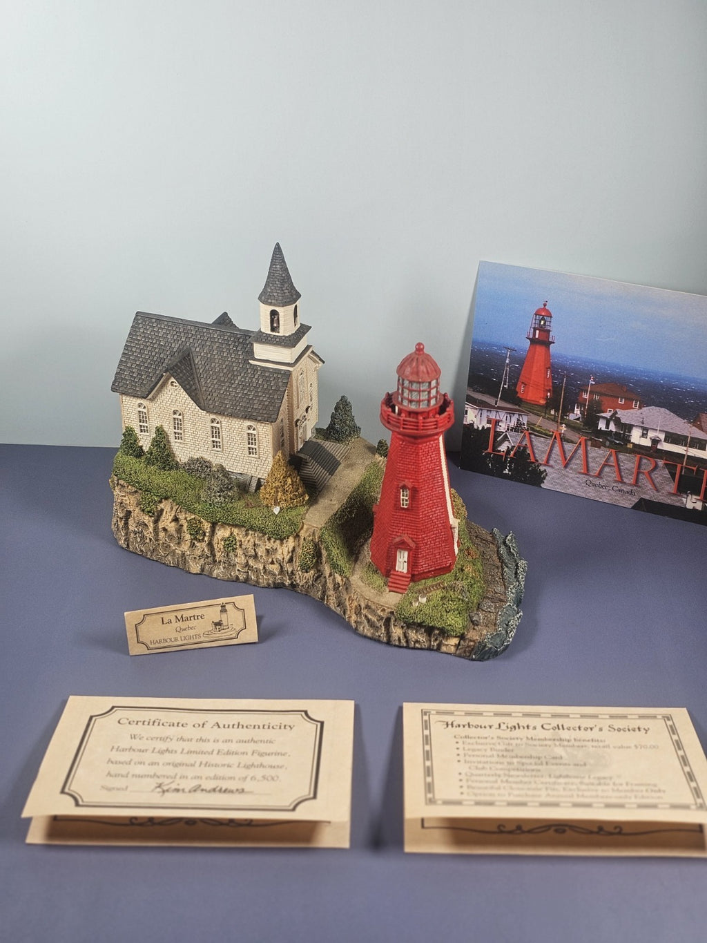 Harbour Lights Lighthouses #255 "La Martre" Quebec, Mint in box with COA.