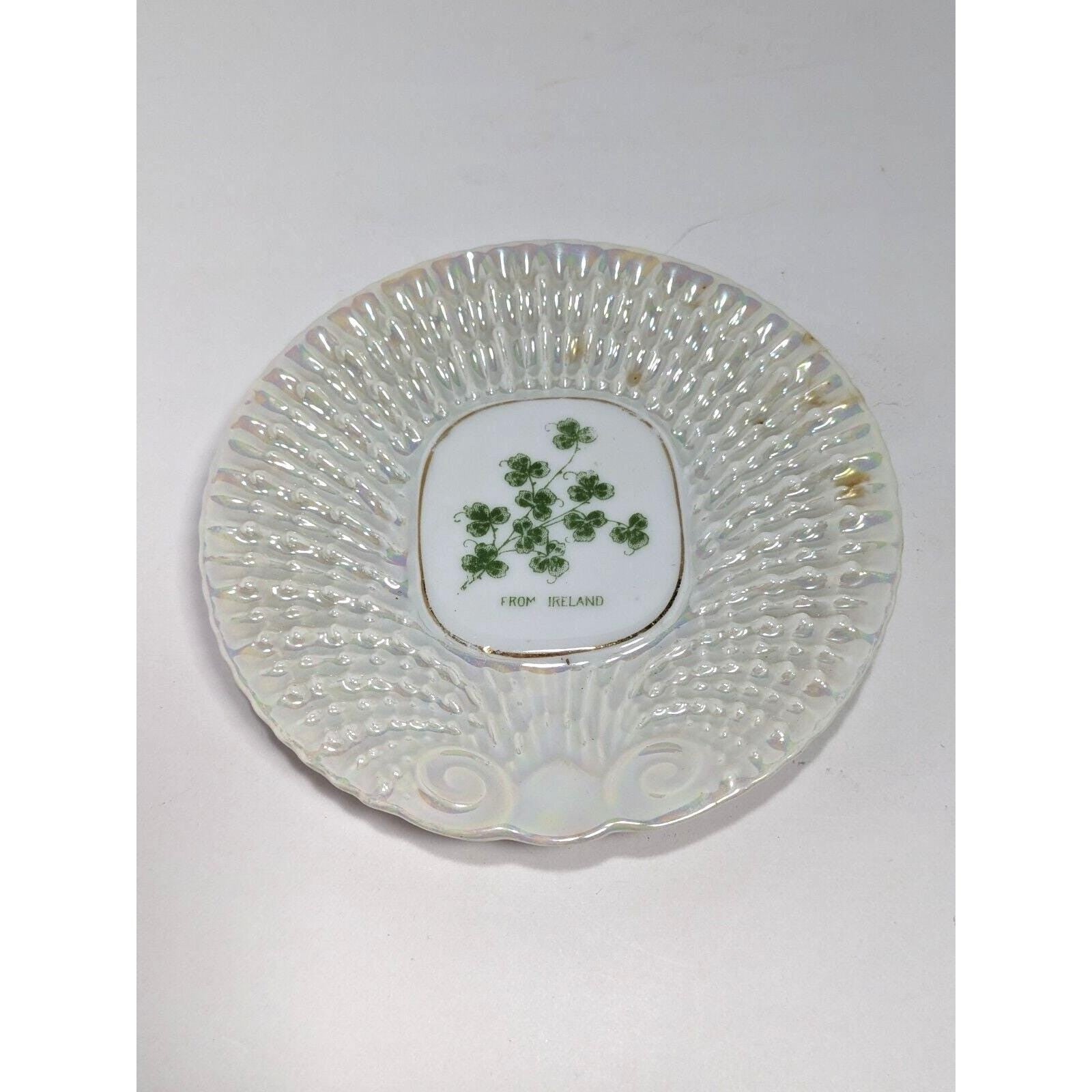 Victoria China Ireland Shamrock Plates Set of 2 Shell Dish
