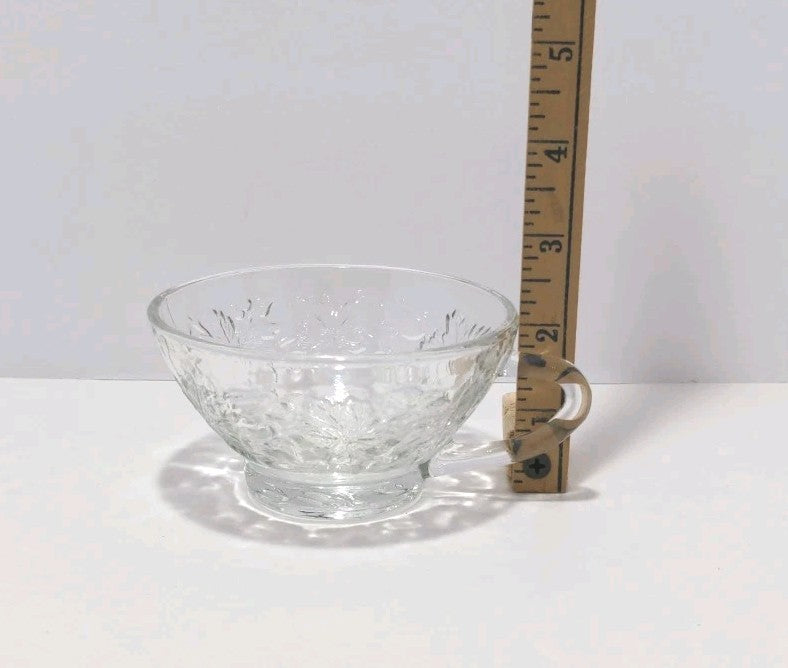 Princess House Fantasia Coffee/Tea Cup — Crystal Poinsettia Pattern #516 Vintage