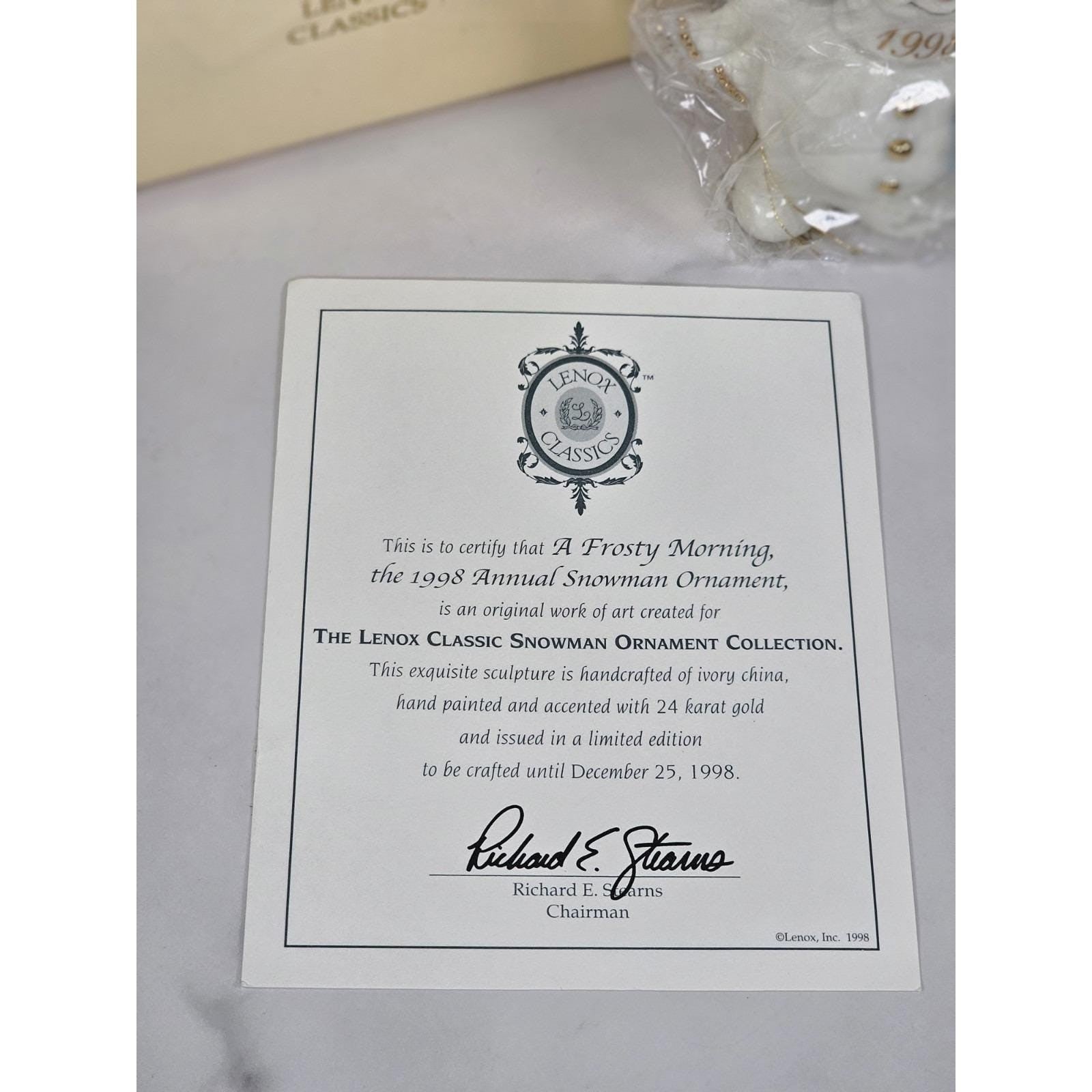 Lenox Classics 1998 Snowman Ornament Ivory China 24K Gold Boxed
