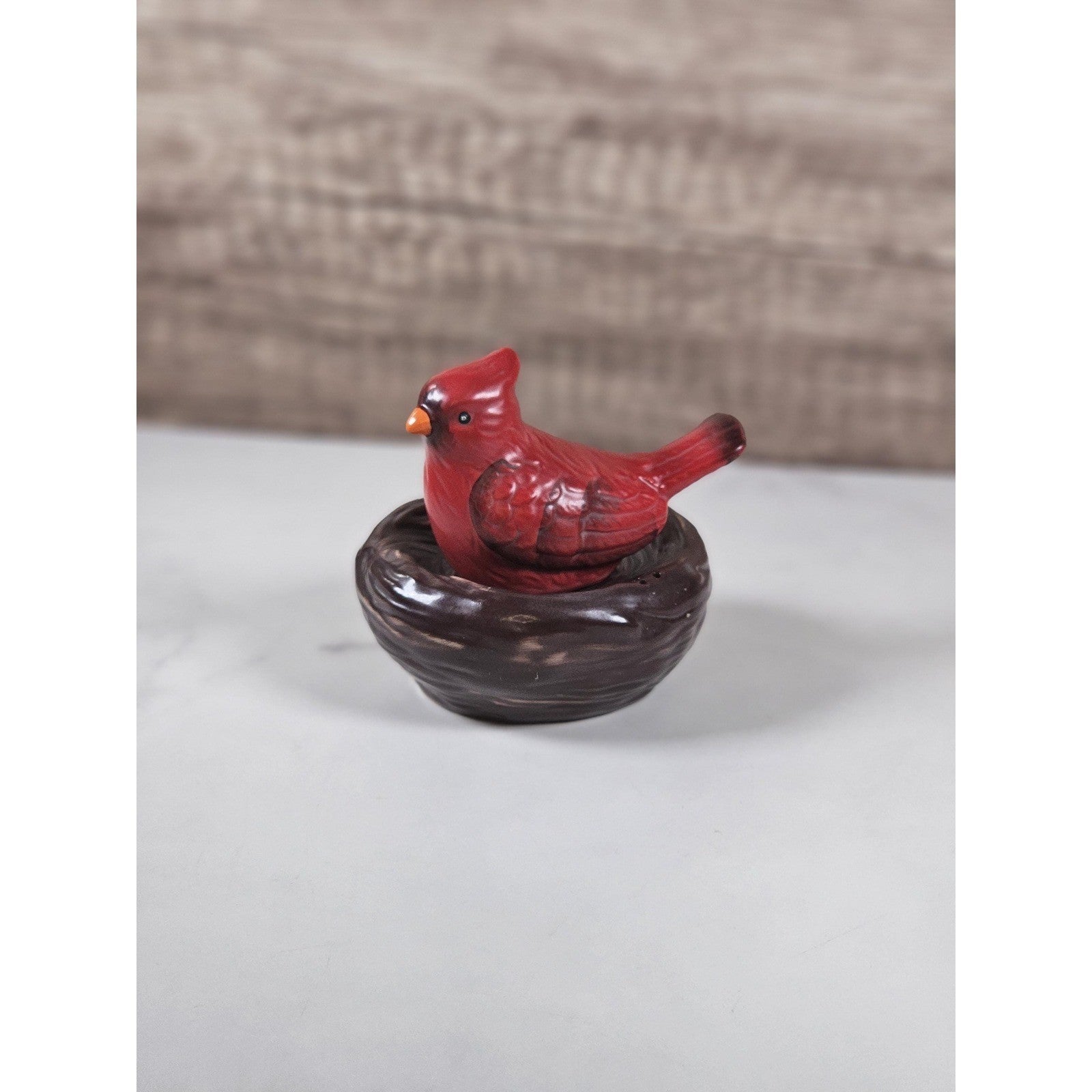 Cardinal Bird Salt Pepper Shakers Nest Set Ceramic Vintage