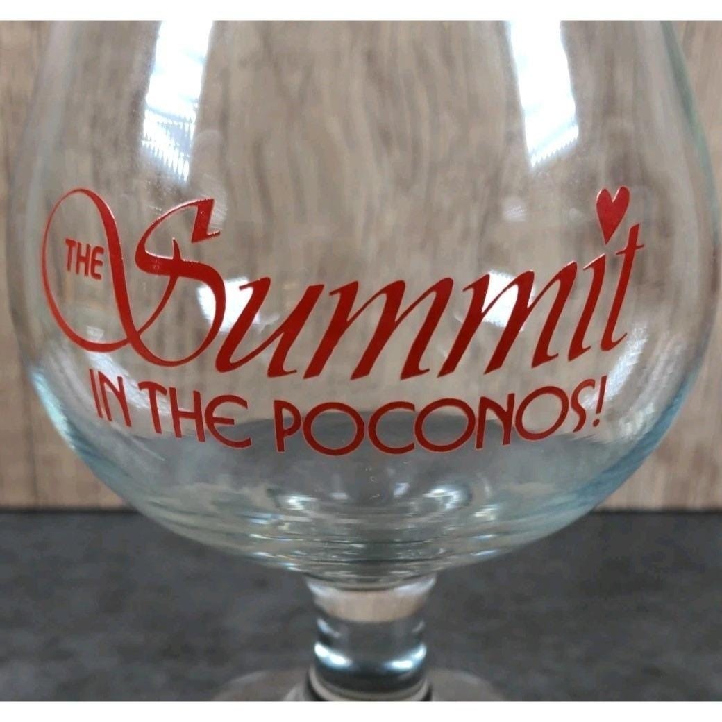 Summit in the Poconos Brandy Glass Vintage Resort Logo Snifter