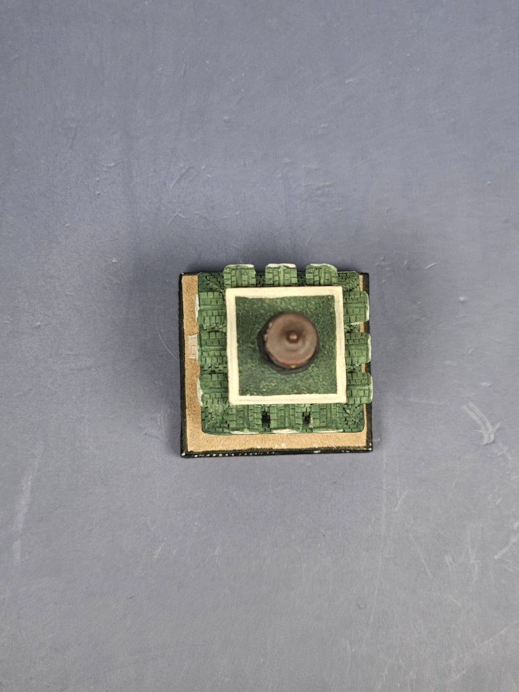 Lenox Miniature Lighthouse Thimble Figurine New London Ledge Lighthouse CT