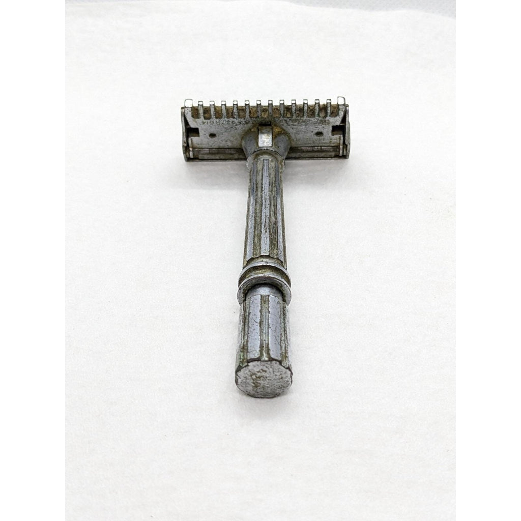 Vintage GEM Micromatic Open Comb Safety Razor USA Single Edge