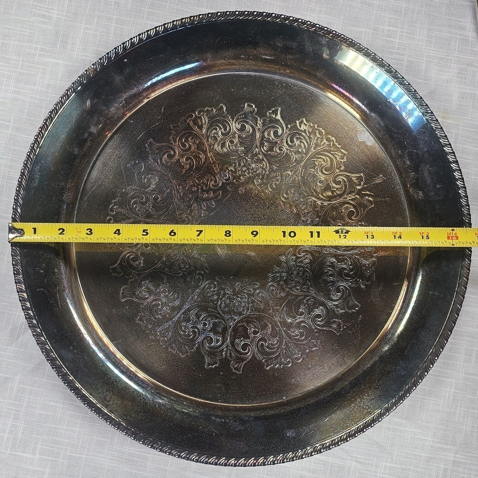 Vintage Wm Rogers Silver Plated Ornate Floral Serving Tray Plate