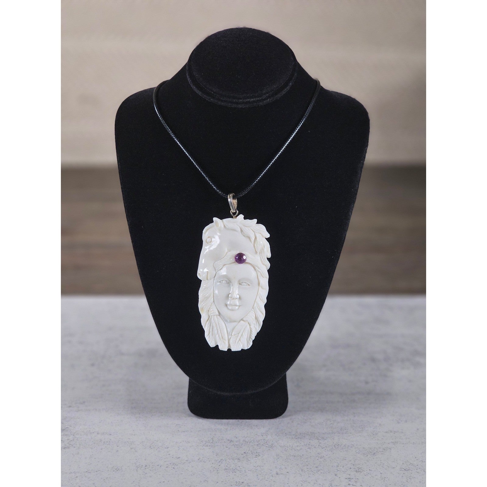 Vintage Carved Native American Horse Headdress Pendant