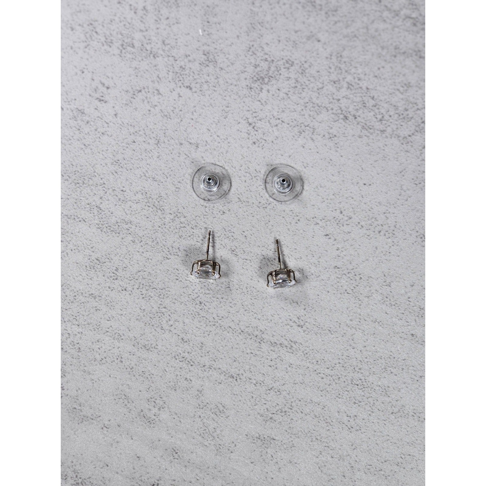 Vintage Oval Clear Rhinestone Stud Earrings Gold Tone