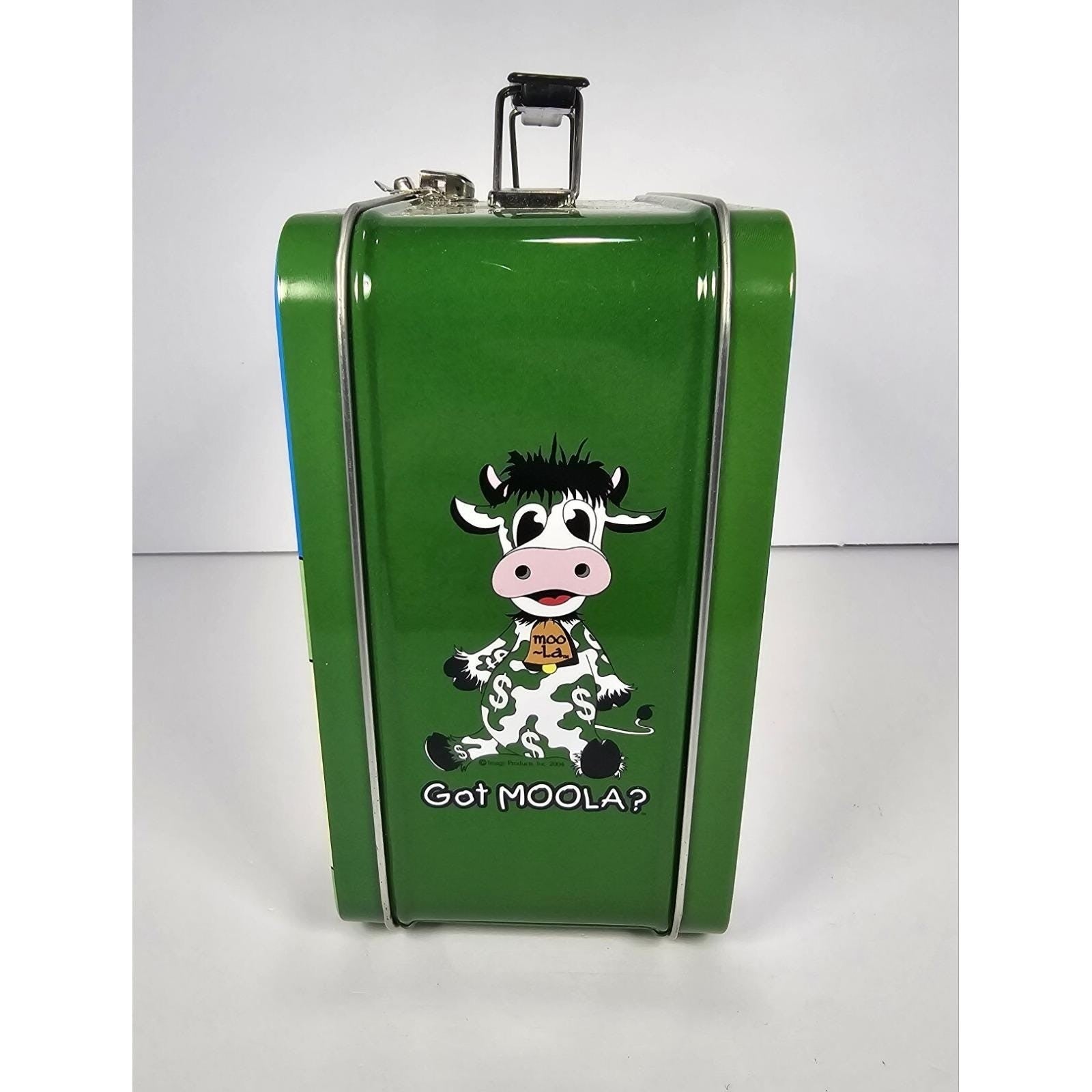 Vintage Moola the Cow Metal Lunch Box Green Blue