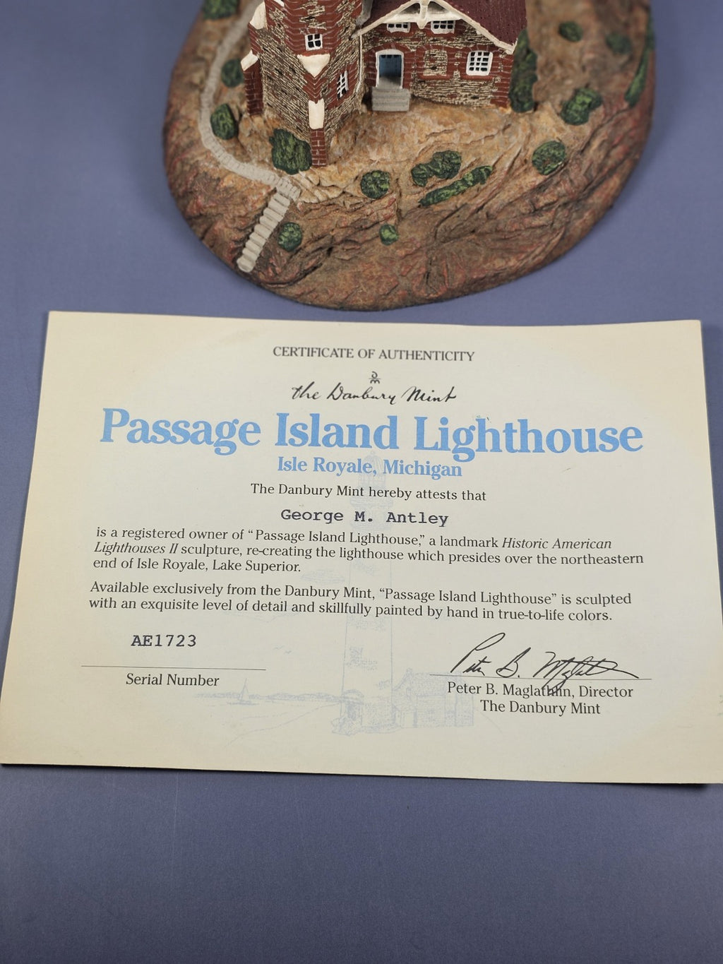 Passage Island Lighthouse Replica By Danbury Mint 1994 Historic American Lightho