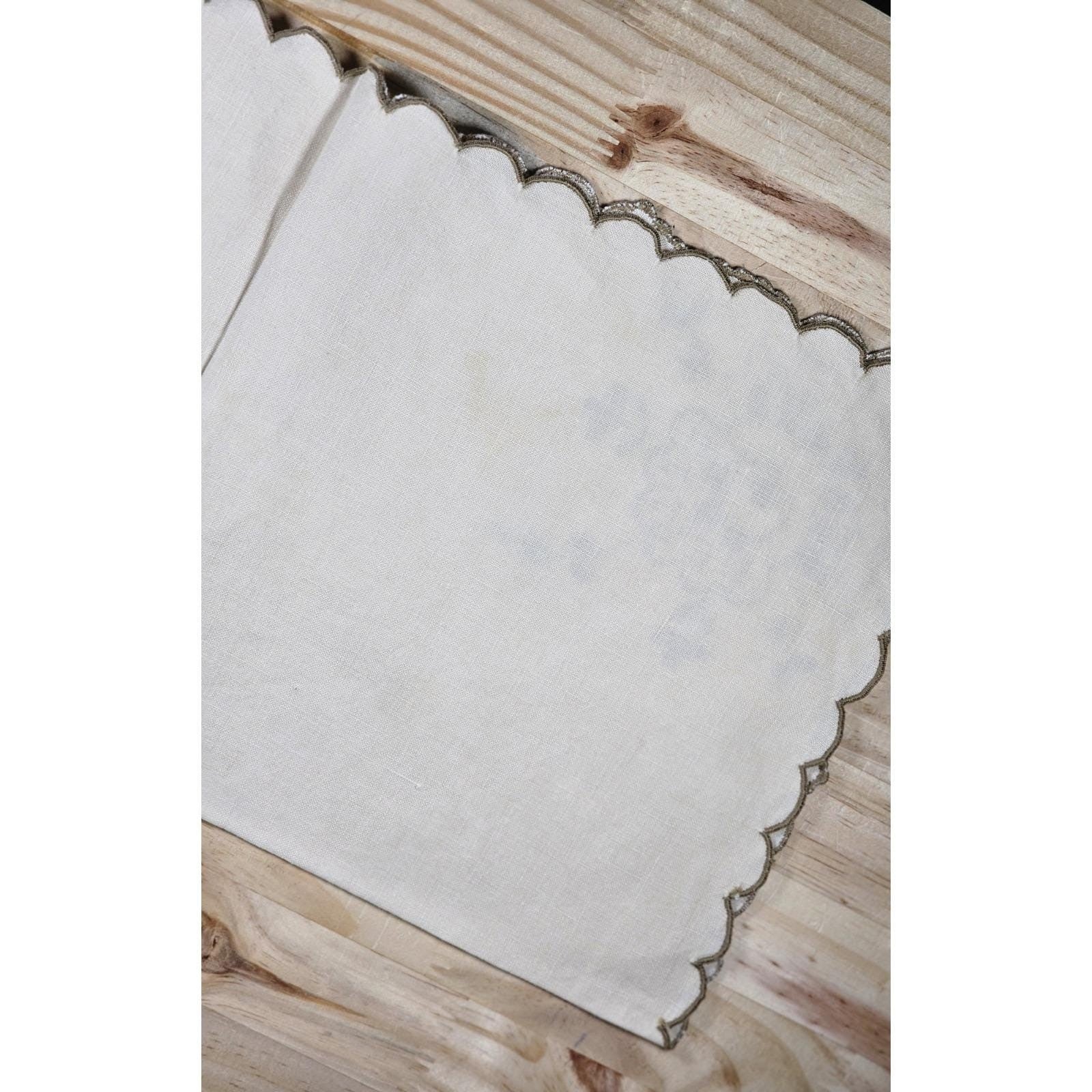 Vintage 1940s Linen Napkin Floral Cutwork Embroidery 16" Square