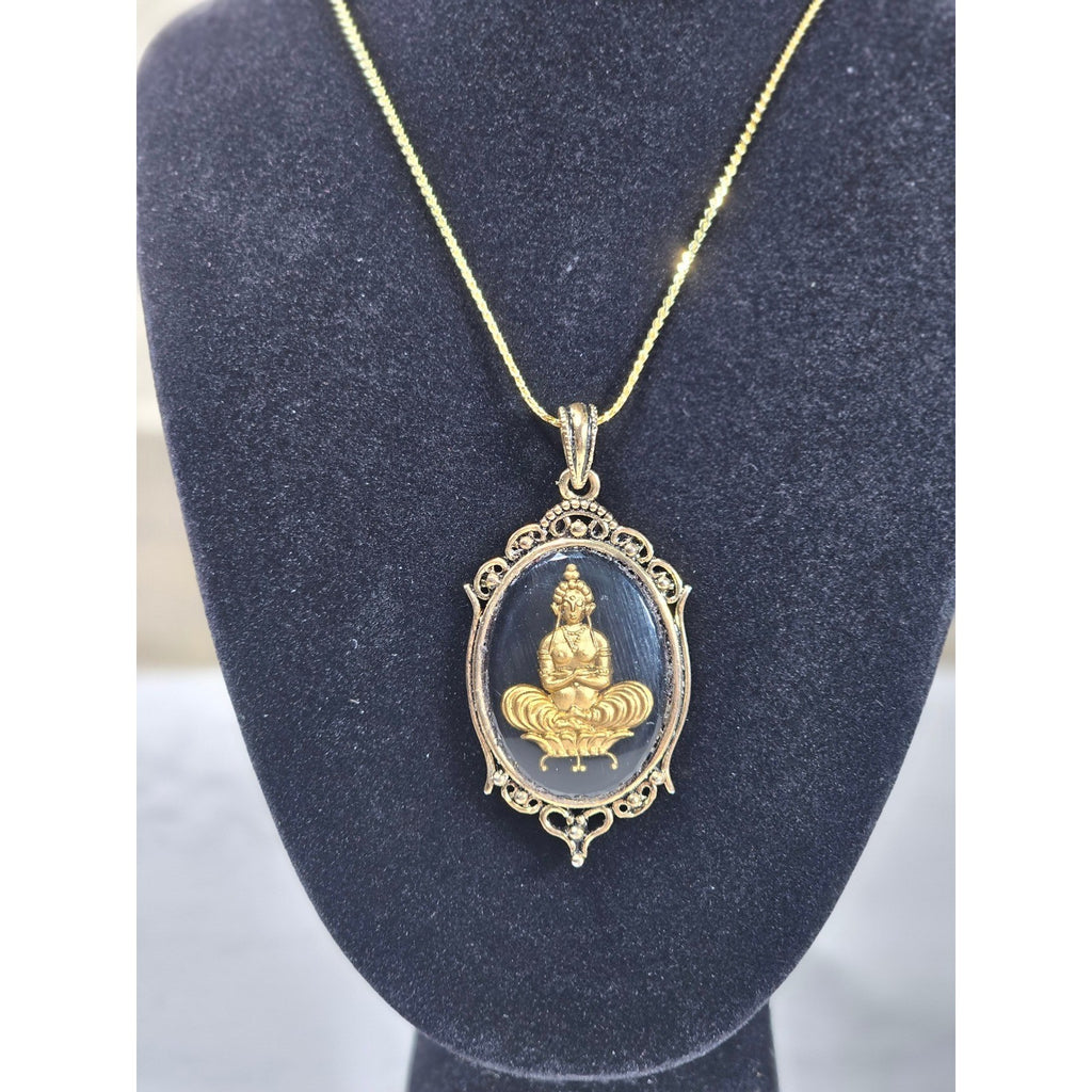 Vintage Gold Tone Buddha Cameo Pendant Necklace Black Oval Medallion