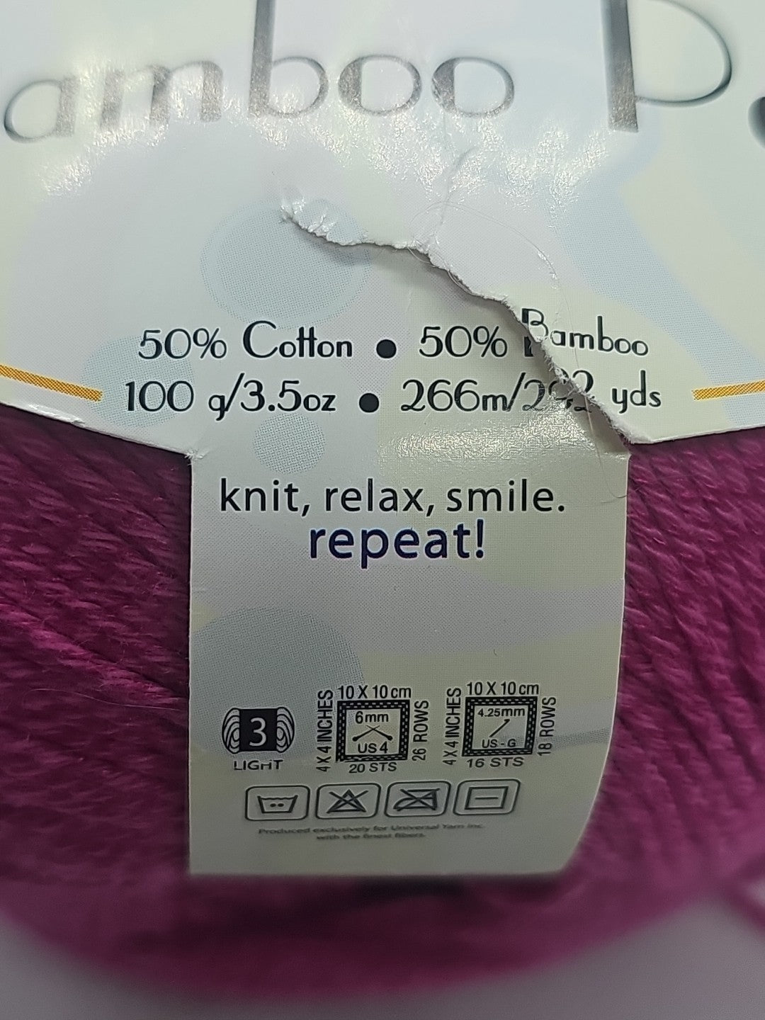 Universal Yarn Bamboo Pop Yarn - Super Pink