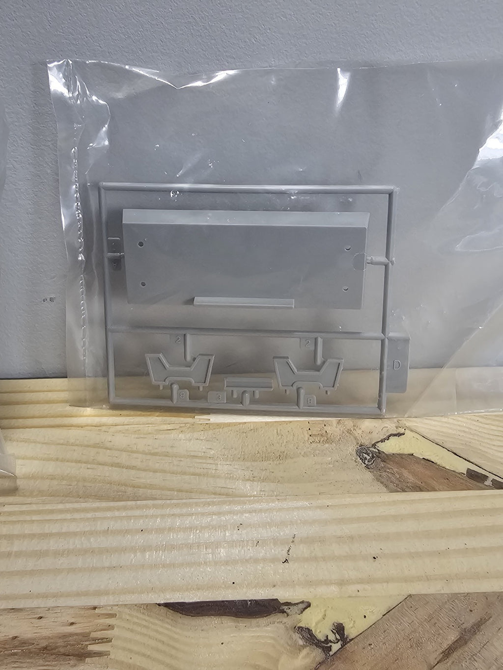 USS Arizona BB-39 1941  1/700 Scale  Unassembled Kit