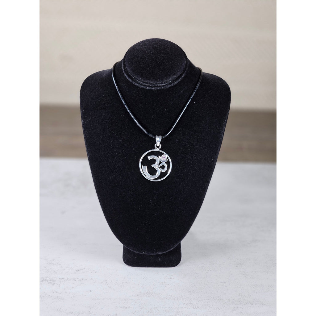 Vintage Sterling Silver Om Symbol Pendant Necklace Spiritual Jewelry
