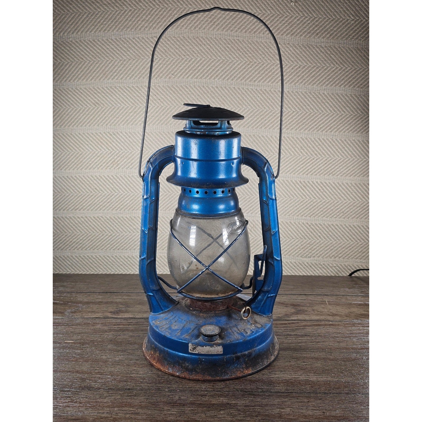 Vintage Dietz Air Pilot Lantern Blue Kerosene Oil Lamp 13.5" Tall