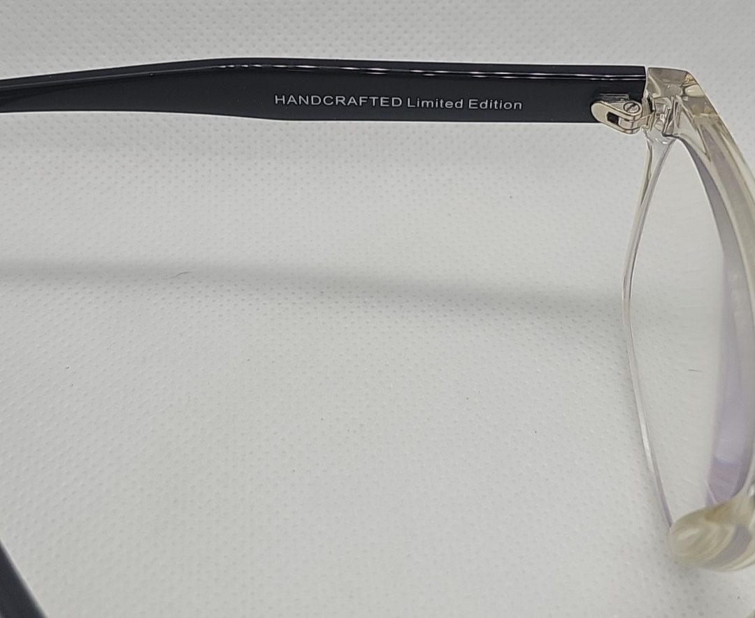 Prive Revaux The Professor Blue Light Reading Glasses Clear/Black With Case