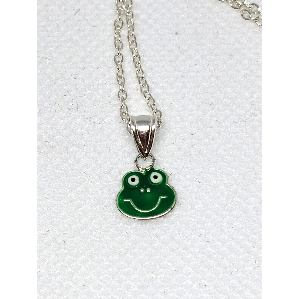 Vintage Sterling Silver Frog Pendant Necklace 16 Inch Chain