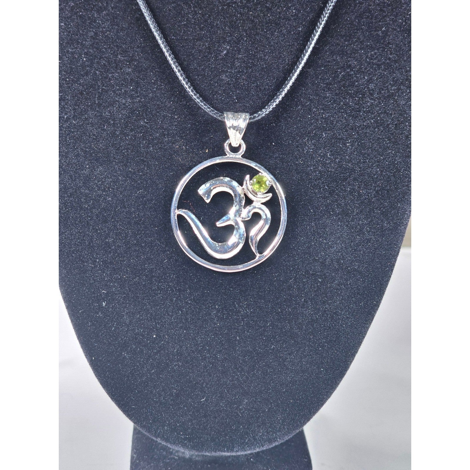 Vintage Sterling Silver Om Pendant with Green Stone Accent