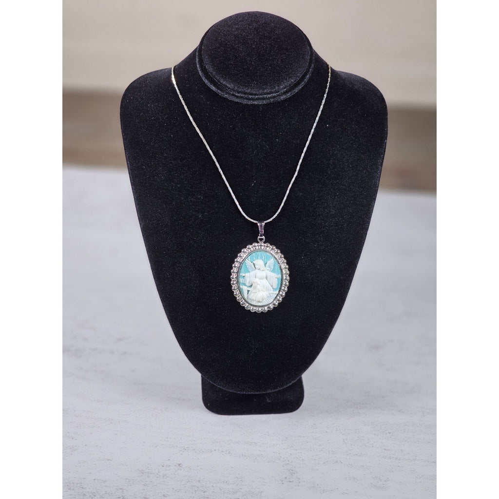 Vintage Angel Cameo Pendant Necklace Blue White Beaded Frame