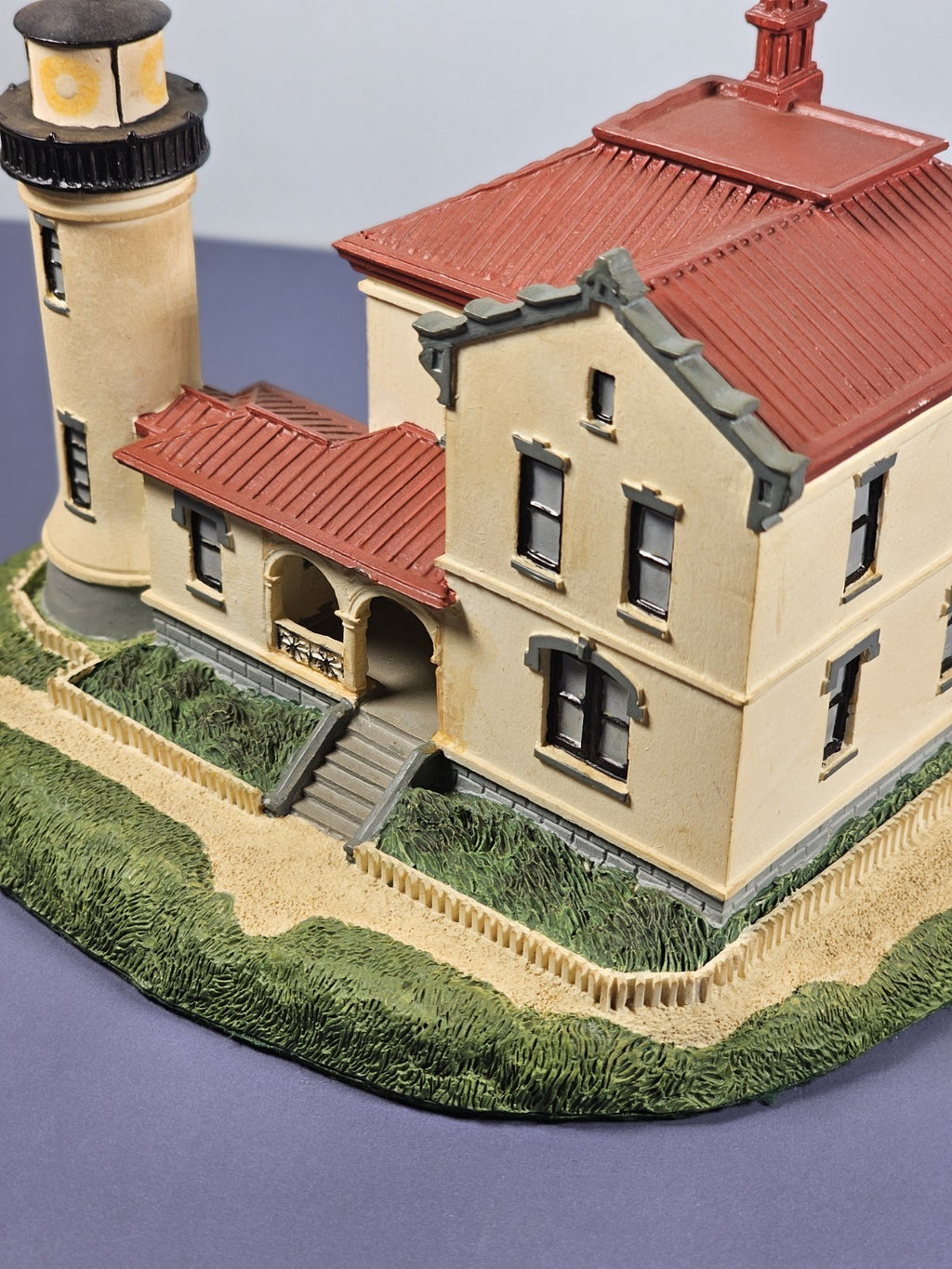 Admiralty Head Lighthouse Danbury Mint Lighthouses 1992  Whidbey Island WA