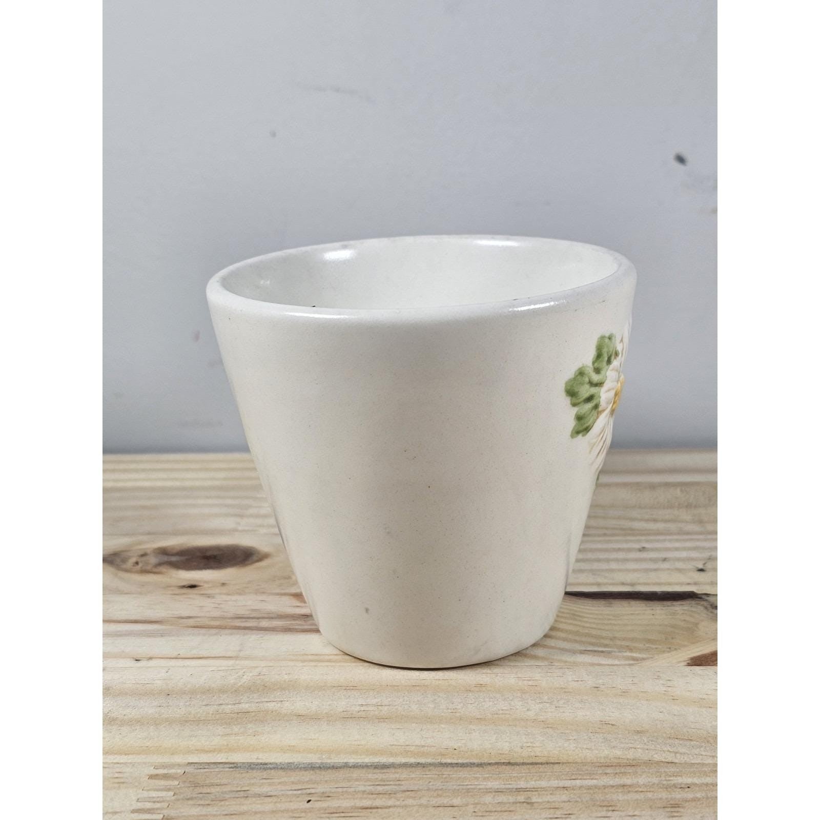 Metlox Poppytrail Daisy Gravy Creamer Cup Set California