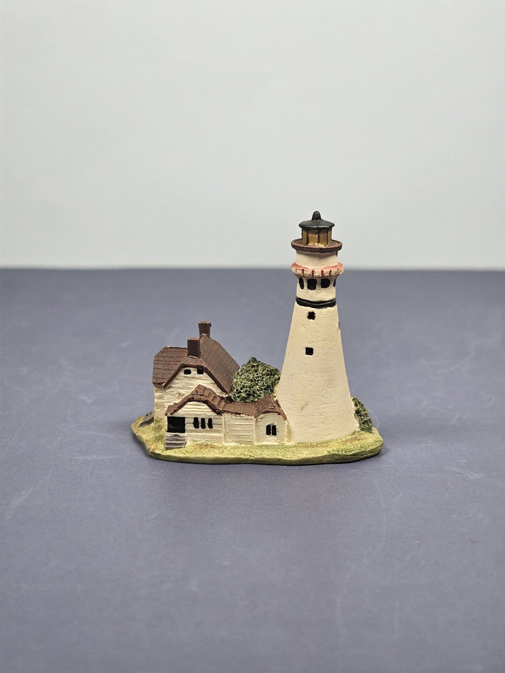 Lenox Miniature Lighthouse Thimble Figurine Grosse Point