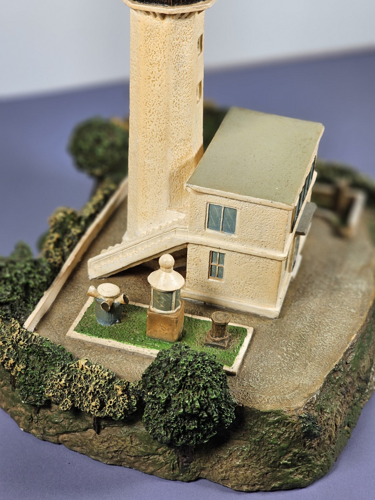 Danbury Mint Kan Non Zaki Lighthouse Sculpture Japan Collection W/ COA