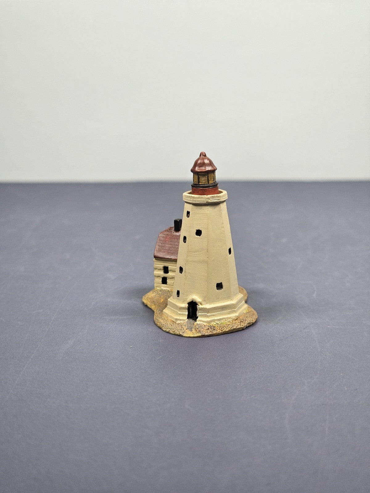 Lenox Miniature Lighthouse Thimble Figurine Sandy Hook Lighthouse New Jersey