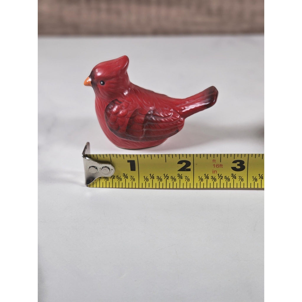 Cardinal Bird Salt Pepper Shakers Nest Set Ceramic Vintage