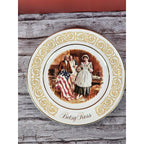 Vintage 1973 Avon Betsy Ross Plate Enoch Wedgwood England Gold Trim 9"