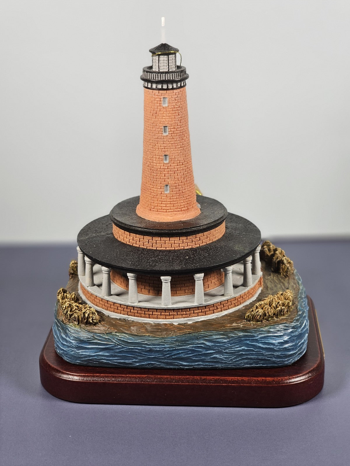 Lefton Lost Lights Franks Island Lighthouse Figurine With Certificate Of Authent
