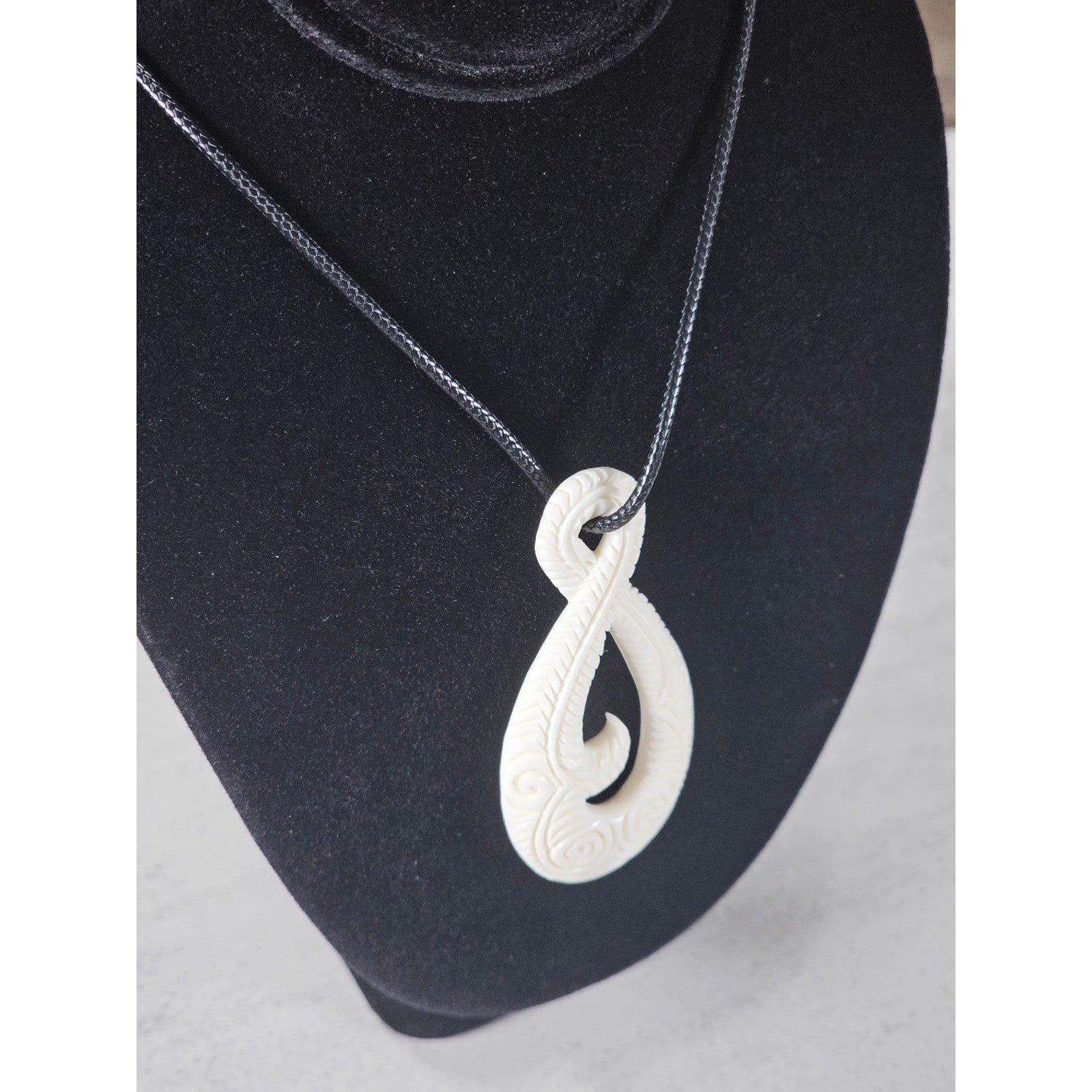 Vintage Carved Bone Hei Matau Fish Hook Pendant Necklace