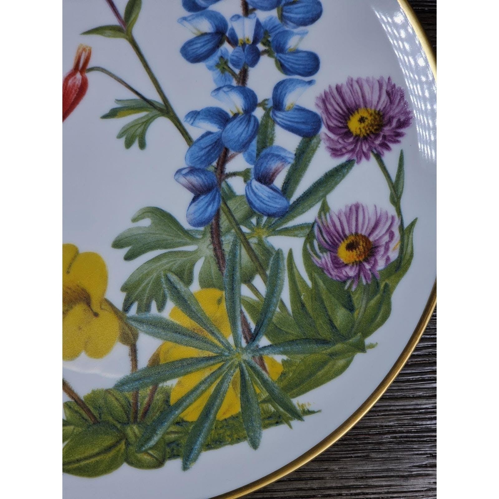 Franklin Mint Northwest Wildflowers Plate 1978 Porcelain