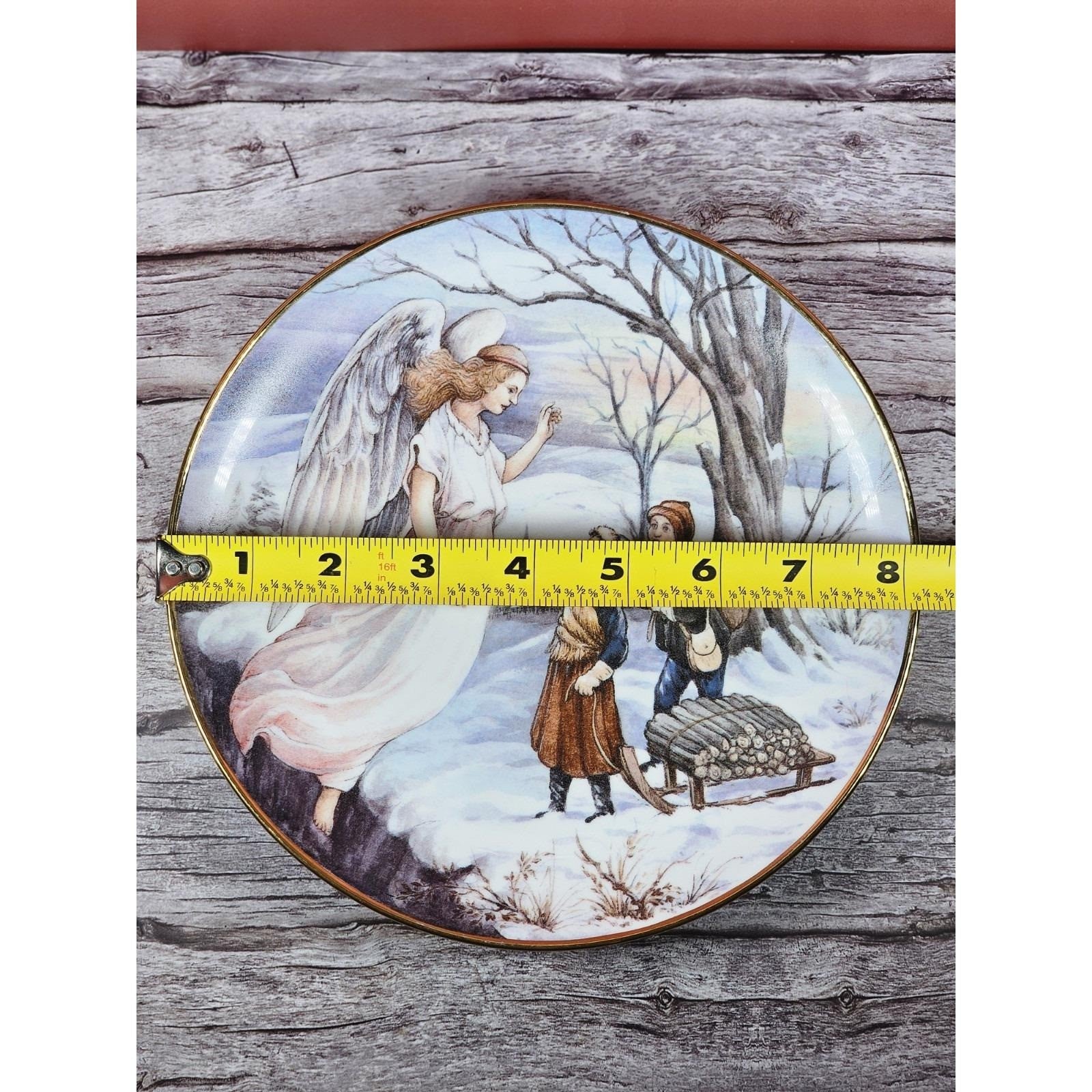 Vintage Baranyk Design Angel Winter Decorative Plate Gold Rim 8 Inch