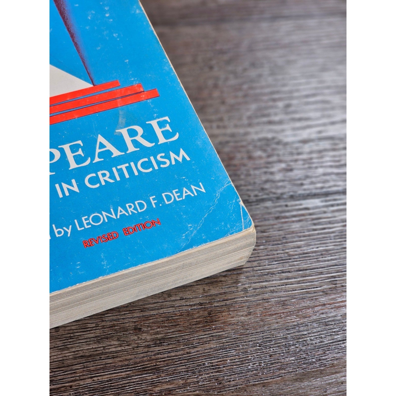 Shakespeare Modern Essays in Criticism 1967 OUP Paperback