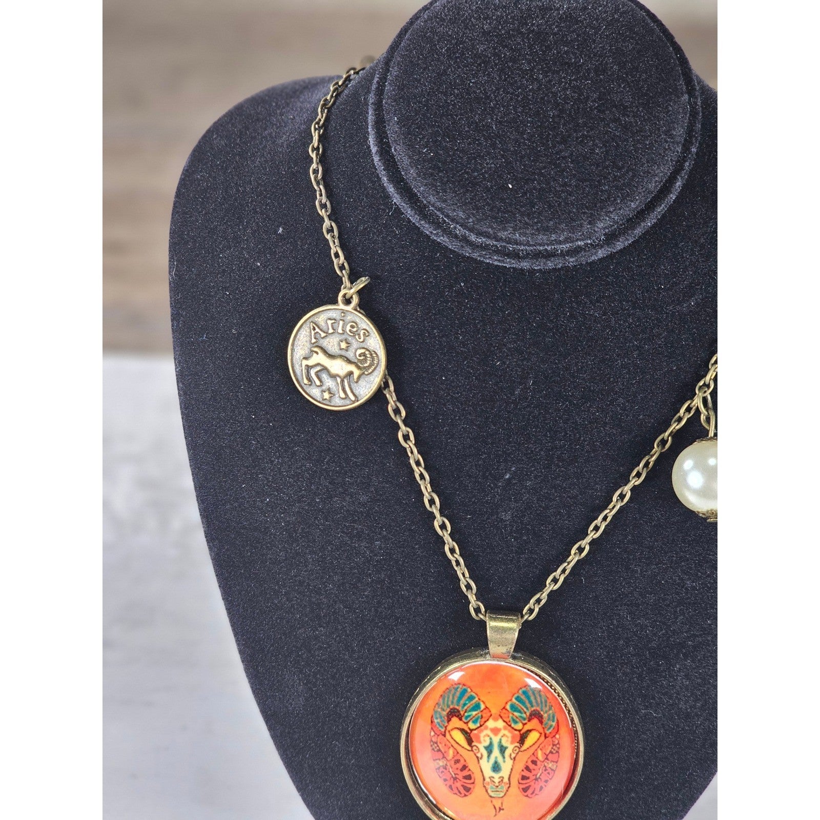 Vintage Aries Ram Pendant Necklace Zodiac Medallion Oval Charm