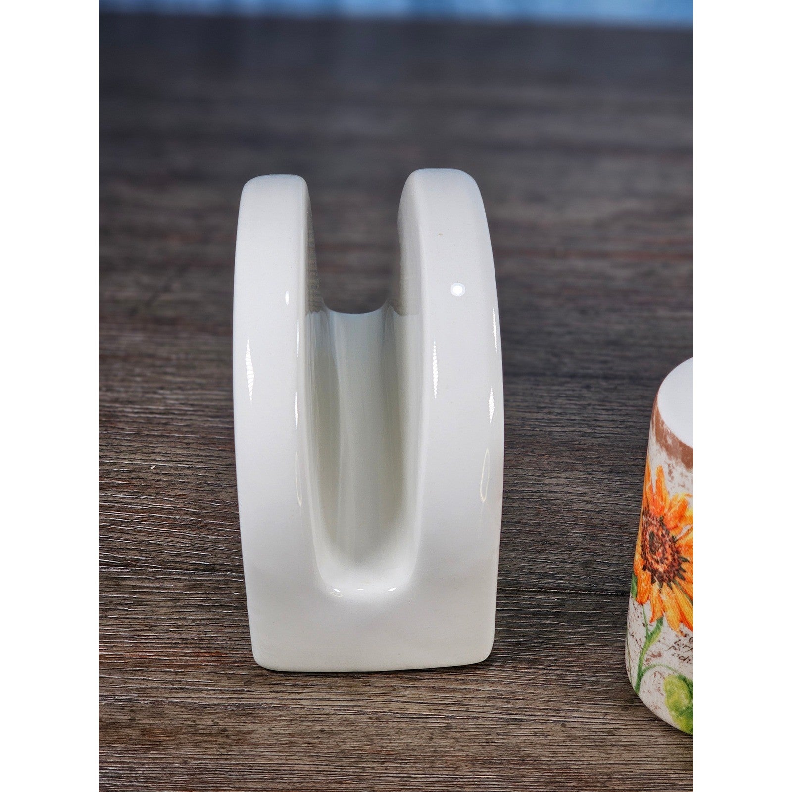 Vintage Sunflower Salt & Pepper Shakers with Matching Napkin Holder Set