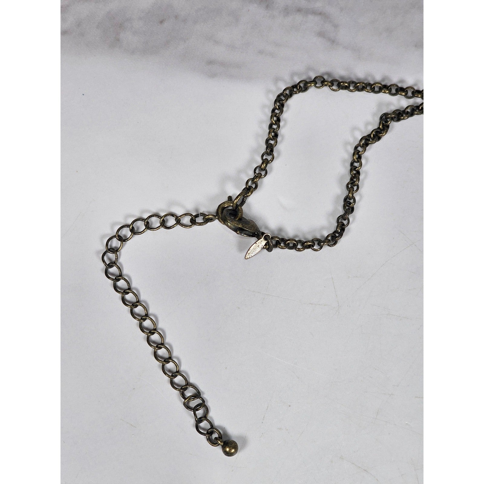 Vintage Gold Tone Teardrop Pendant Necklace with Faceted Stone & Oval Links