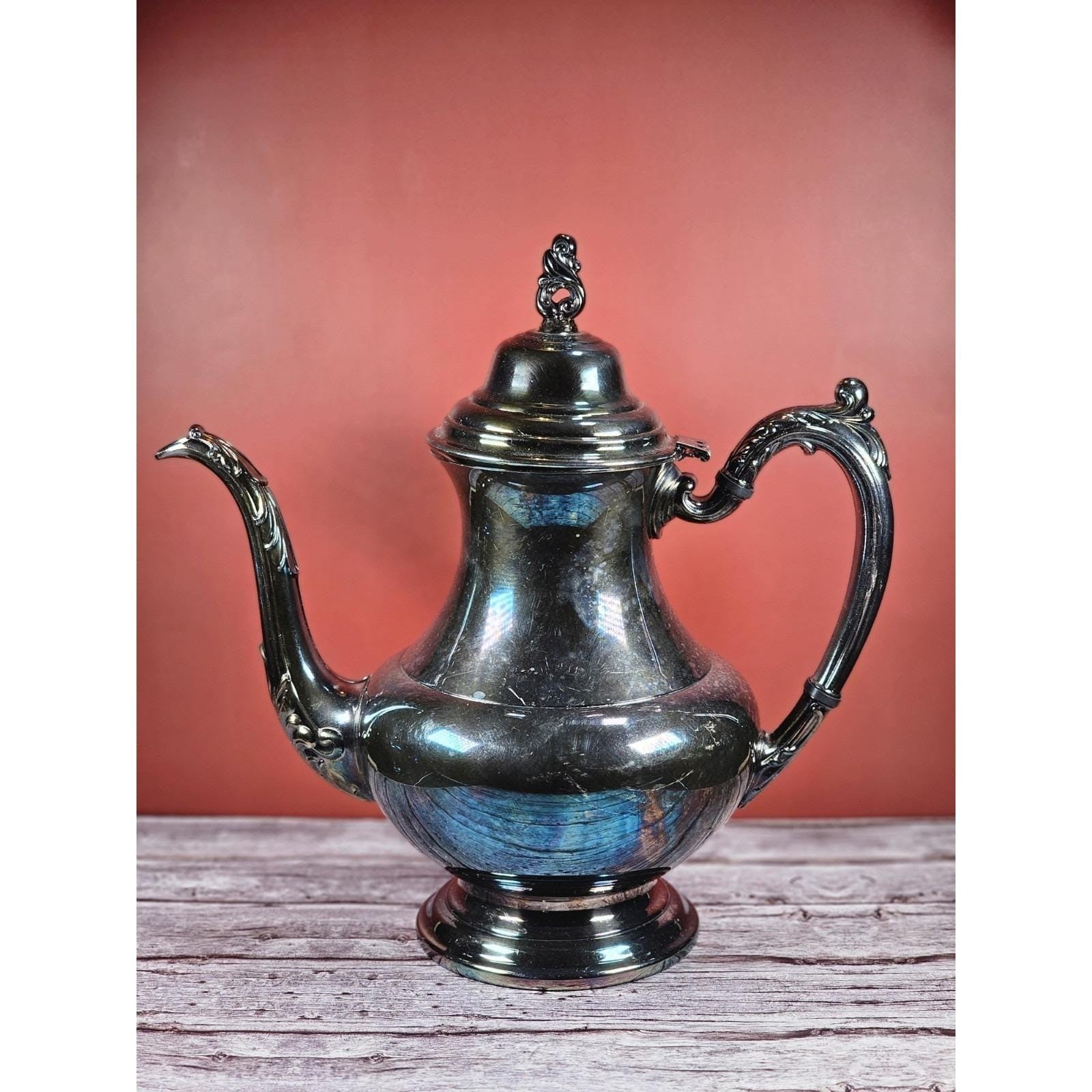 Vintage Oneida Silver Plated Teapot with Hinged Lid | 9" Classic Tea Server