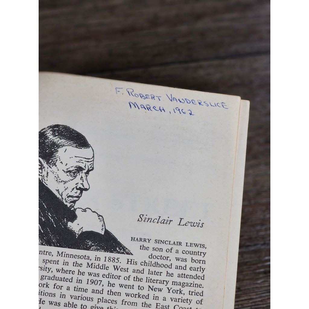 Main Street by Sinclair Lewis Vintage 1961 Signet Classic Paperback