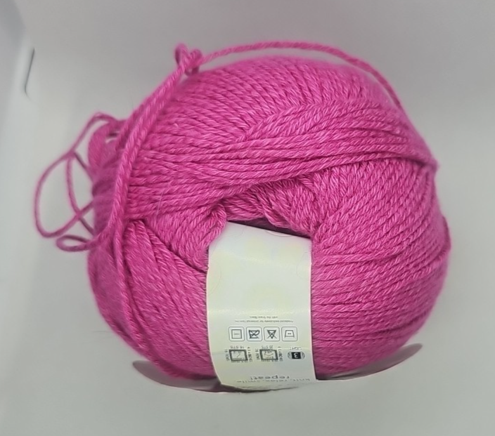 Universal Yarn Bamboo Pop Yarn - Super Pink