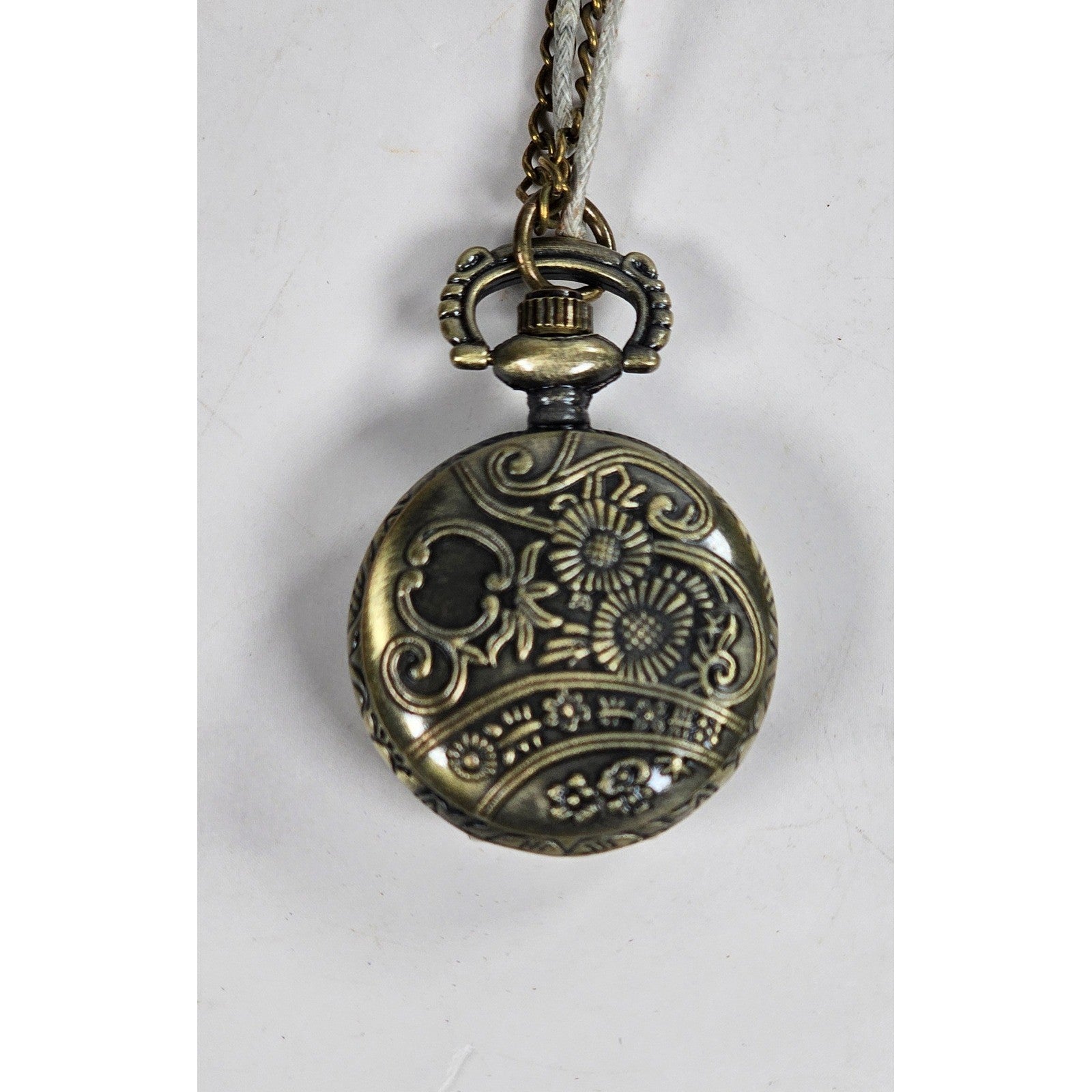Vintage Pocket Watch Necklace Long Chain Eiffel Tower Charm Quartz