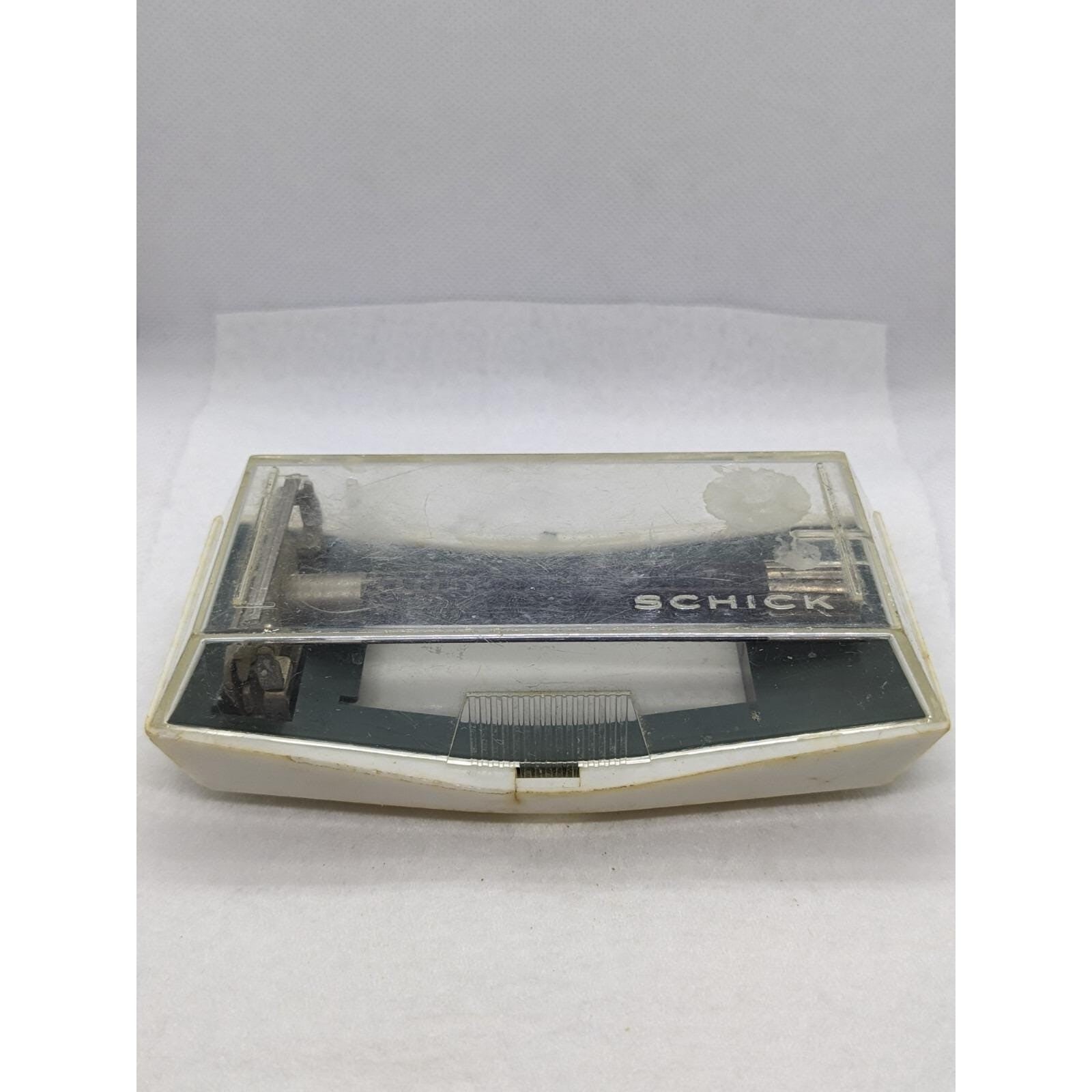 Schick 1965  Safety Razor Eversharp Double Edge Razor With Case