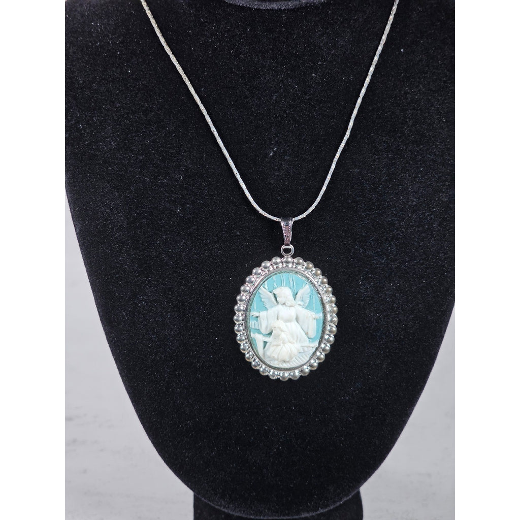 Vintage Angel Cameo Pendant Necklace Blue White Beaded Frame
