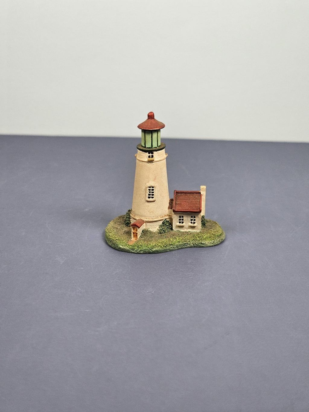 Lenox Miniature Lighthouse Thimble Figurine Hecta Head Lighthouse