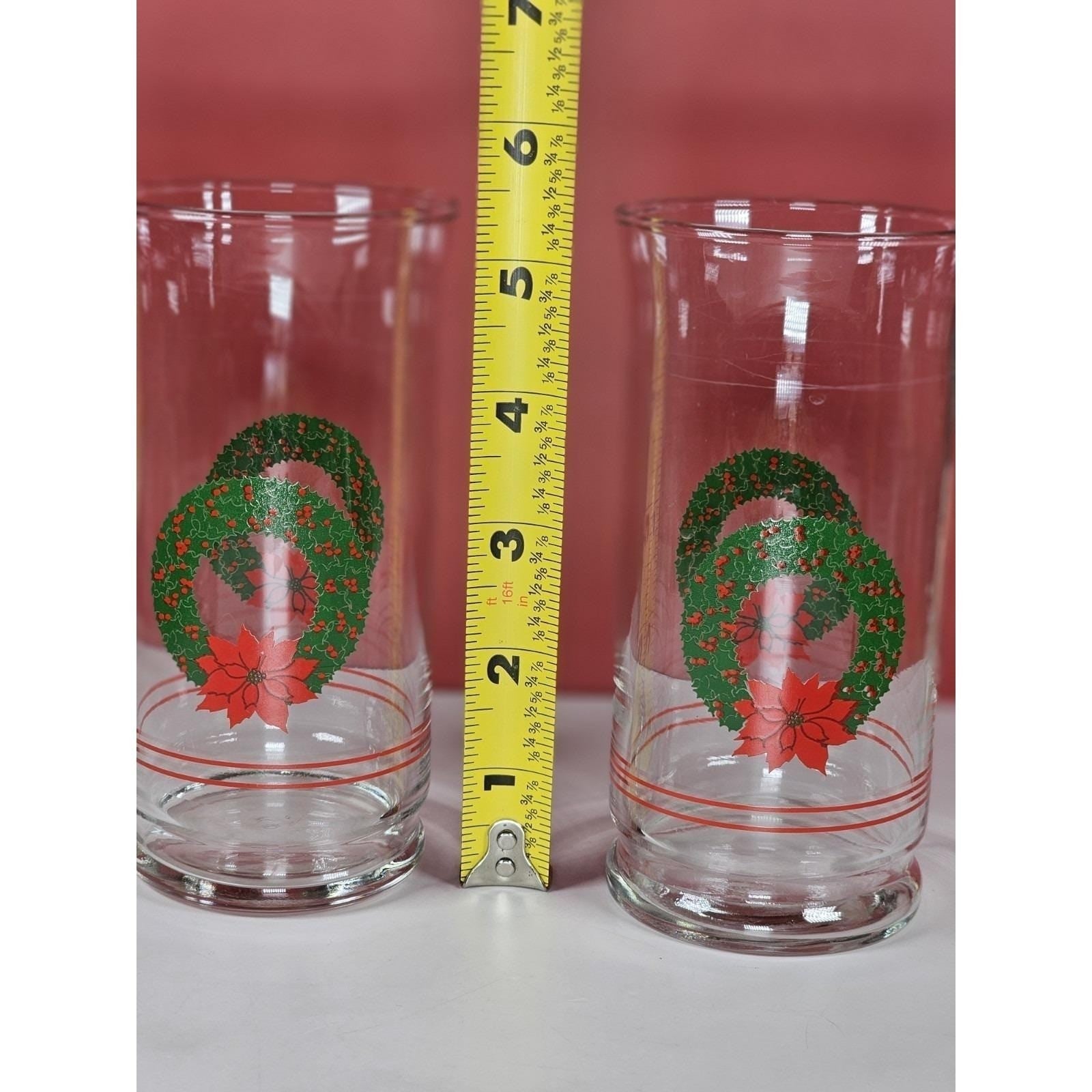 Vintage Libbey Christmas Glasses Set of 2 Holly Berry Poinsettia