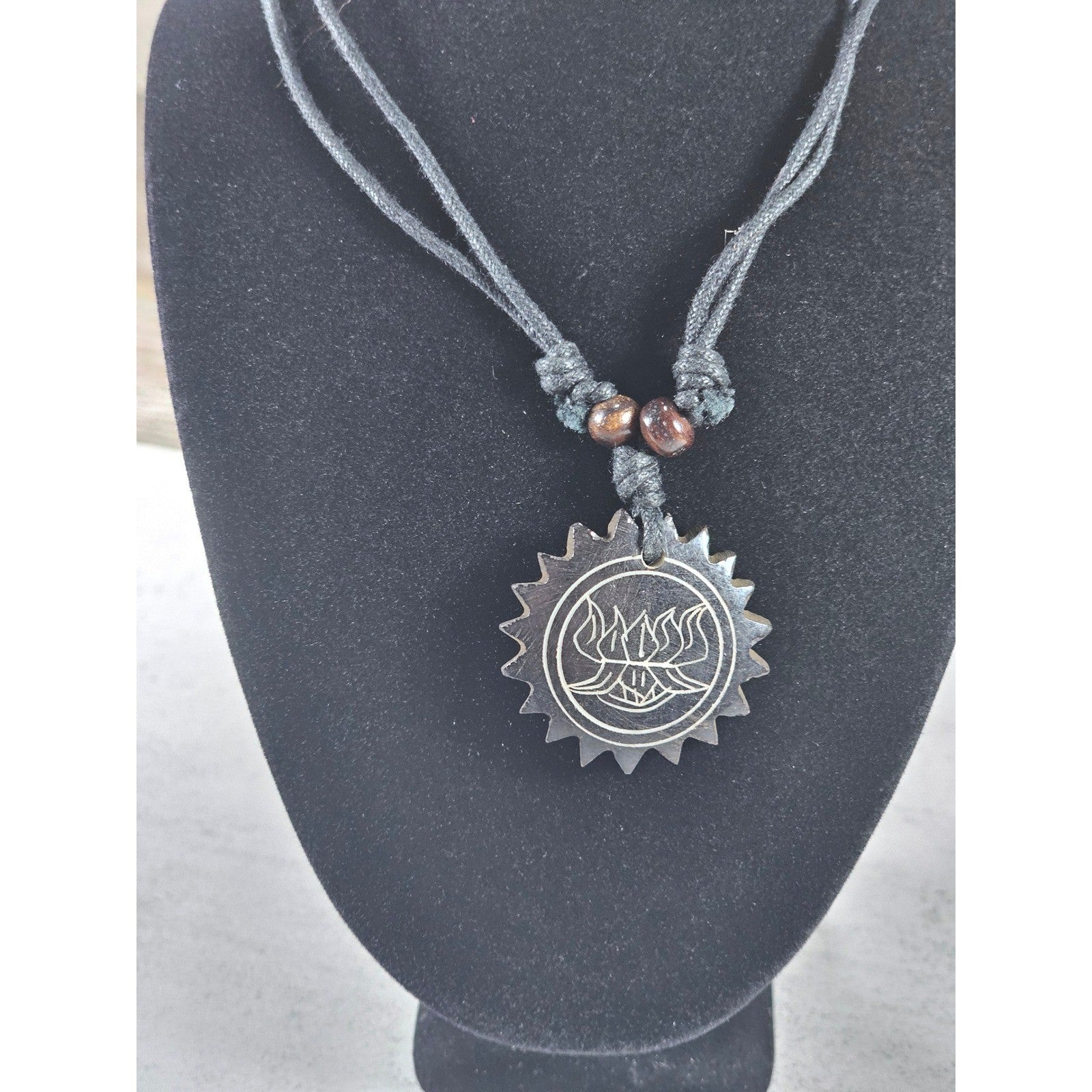 Vintage Carved Black Pendant Necklace Sunburst Lotus Design
