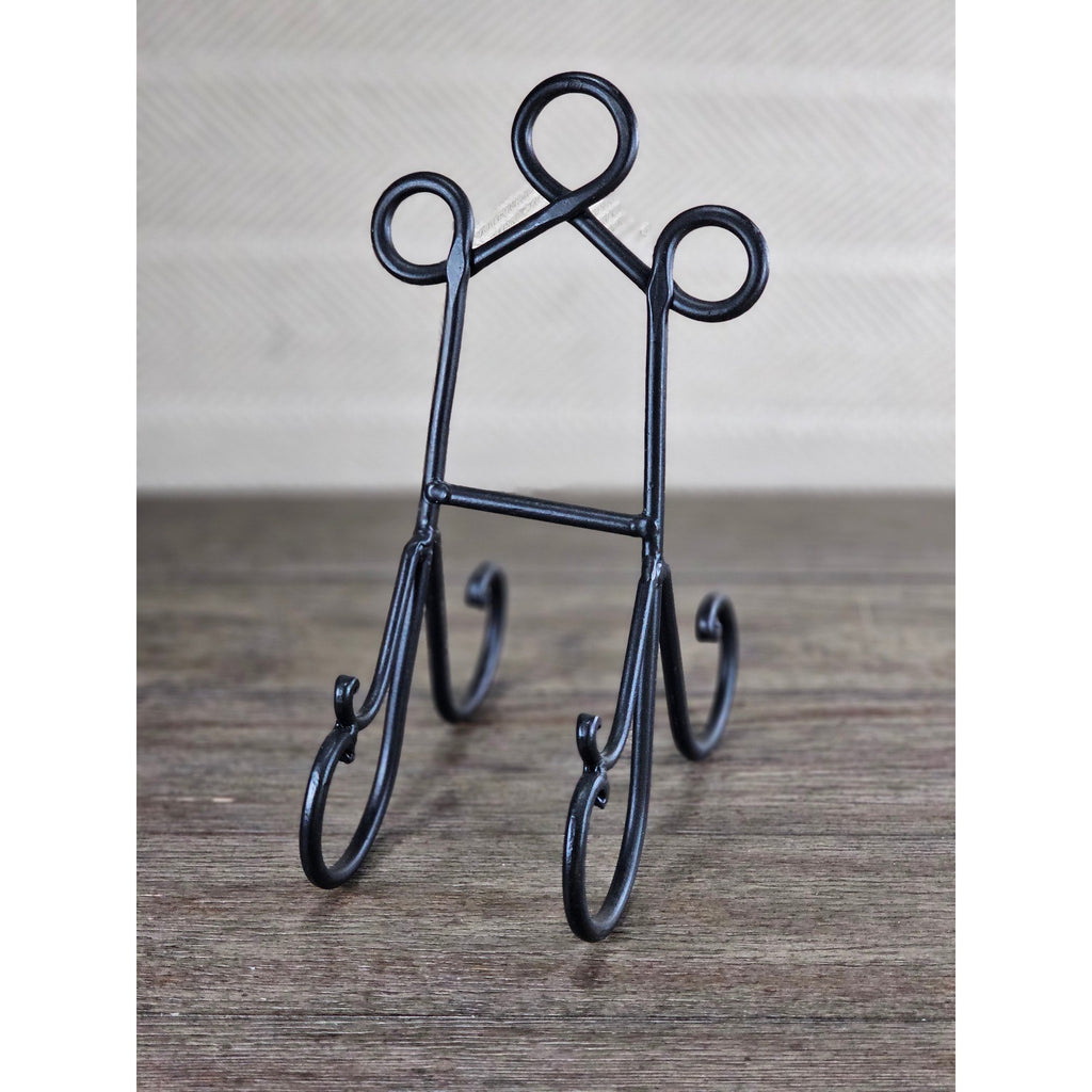 Vintage Iron Plate Stand | Black Metal Display Easel | Rustic Plate Holder