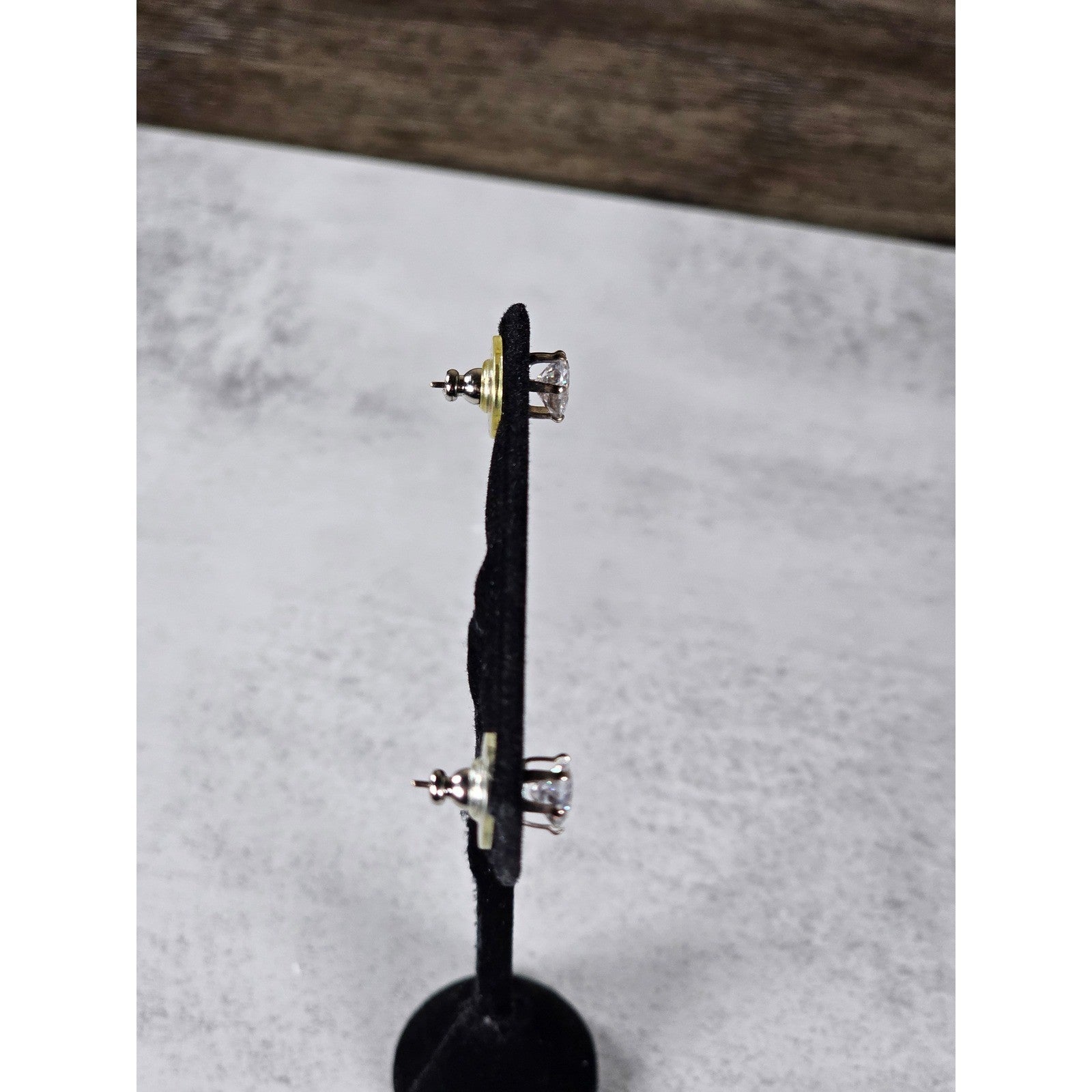 Vintage Oval Clear Rhinestone Stud Earrings Silver Tone Posts