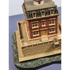 Danbury Mint New London Ledge Lighthouse Figurine Coastal Decor